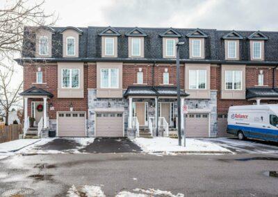 2220 Queensway Dr, Unit #13, Burlington